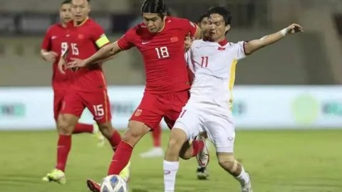 国足VS伊朗！残阵新老交替 PK 亚洲克星，谁能破局？——世预赛前瞻